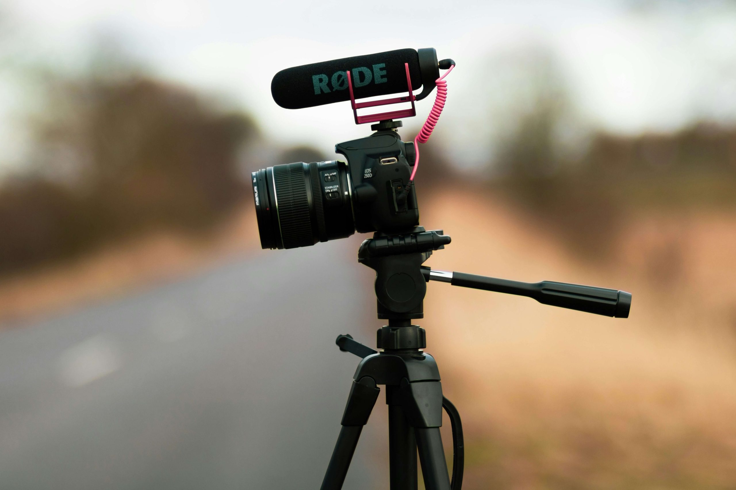 How To Make Money With Vlogging